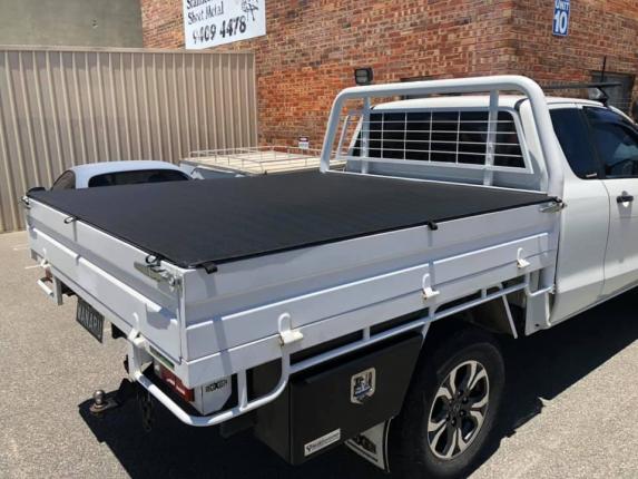 MAZDA BT 50 CLIP ON TONNEAU COVER